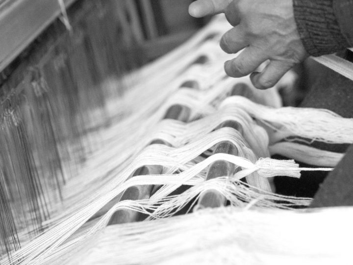 WHAT IS PASHMINA? WHY THIS FABRIC STILL FASCINATES DESIGNERS